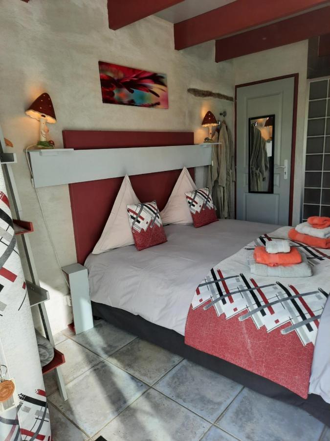 Bed and Breakfast L'Echappee Tremoussante Saint-Barthélemy-de-Vals Zewnętrze zdjęcie