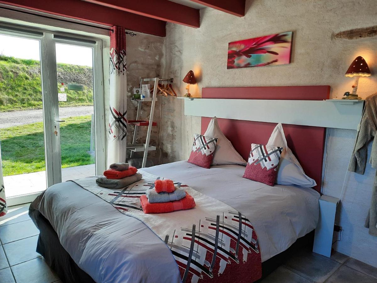 Bed and Breakfast L'Echappee Tremoussante Saint-Barthélemy-de-Vals Zewnętrze zdjęcie