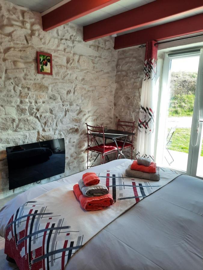 Bed and Breakfast L'Echappee Tremoussante Saint-Barthélemy-de-Vals Zewnętrze zdjęcie