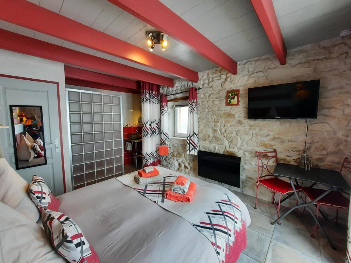 Bed and Breakfast L'Echappee Tremoussante Saint-Barthélemy-de-Vals Zewnętrze zdjęcie